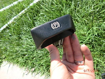 Mercedes-Benz W210 EMERGENCY E-BRAKE HANDLE RELEASE E55 AMG E420 E300 E320 E430 - Image 1 of 3