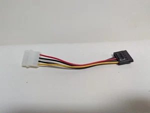 IDE/MOLEX 4 PIN MALE TO SERIAL ATA SATA 15 PIN FEMALE POWER ADAPTER CABLE - Picture 1 of 1