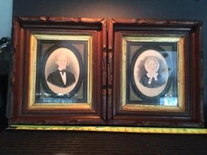 2 antike viktorianische geschnitzte Schattenkastenrahmen aus Nussbaum und Gold ein Paar passend - Bild 1 von 18