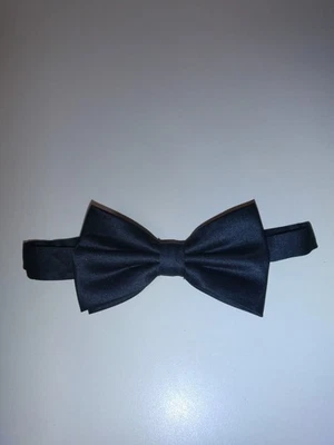 Vtg Black Silk Bow Tie Men’s Pre-Tied Adjustable to 23” Satin Tuxedo Formal - Image 1 of 3