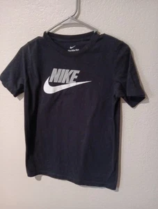 Nike The Nike Tee Graphic Print T-Shirt Boys Top Black  Size Large . - Picture 1 of 5