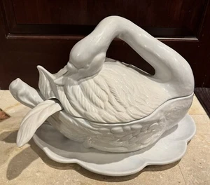 Exquisito Tazón Golpe Cisne/Tureen, Cerámica FIRMADO (4 Piezas) - Imagen 1 de 18