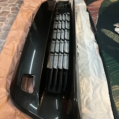 正品丰田下格栅 53112-47200 — 第 1/4 张图片