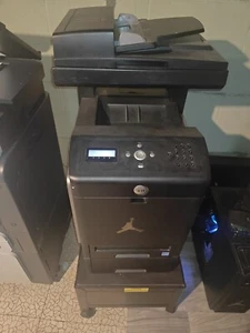 Impresora multifunción láser Dell LaserJet 3115CN - Imagen 1 de 3
