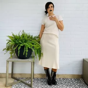 Vintage 1980s Skirt S/M Winter White Wool Knit Stretch Midi Trumpet Hem - Picture 1 of 5