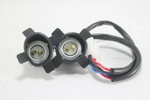 Kubota ASSY ARNÉS DE CABLES Enchufe de faros L3010DT/GST/HST Juego de luces de lámpara delantera - Imagen 1 de 3