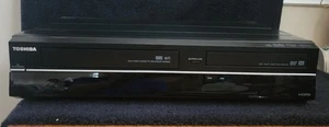 Toshiba DVR620KU VHS VCR DVD Combo VCR Dubbing HDMI Powers On Not Tested  - Picture 1 of 3