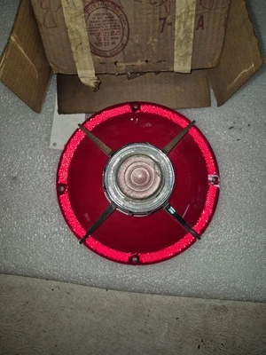 Luz trasera Ford Galaxie 500 XL 1963 Foto 1 de 2