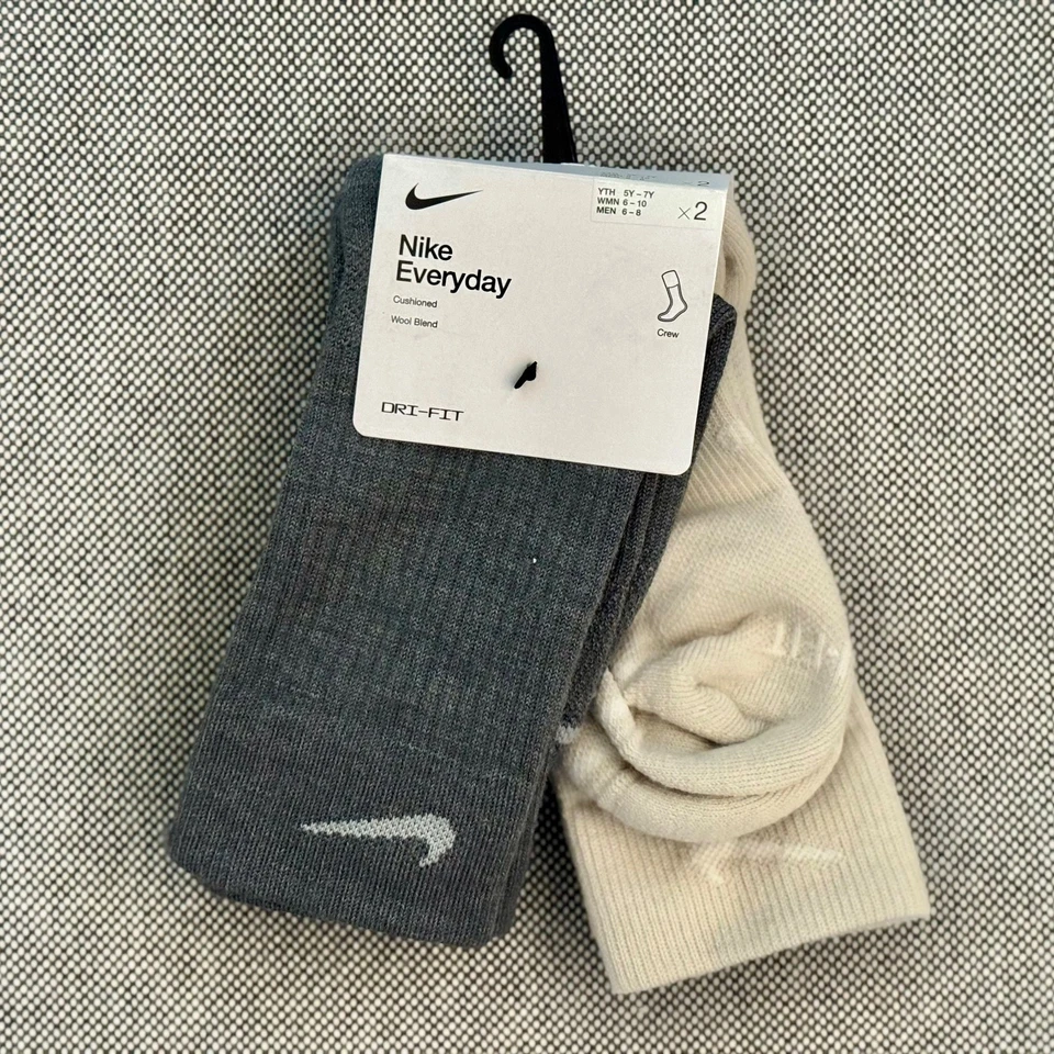 Nike Everyday Crew Wool Blend Socks - DQ6394 - Grey Bone 2 Pairs - Size M, L - Image 1 of 1