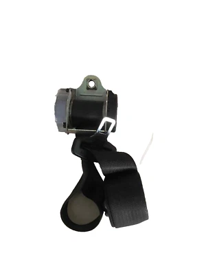 Chevrolet Cruze LT 2012 sedán cinturón de seguridad trasero lado derecho del pasajero derecho derecho derecho derecho Foto 1 de 4