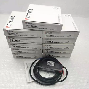 KEYENCE FS-N41P Fiber Amplifier New Fedex shipping - Picture 1 of 3