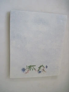 Salt Marsh Decorative Wall Hanger Trivet with Flower Etchings Vintage - Picture 1 of 17