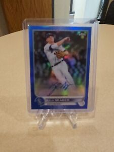 KYLE SEAGER  2022  Topps Chrome Seattle Mariners BLUE Auto Refractor /150