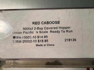 N LOT OF 2- Red Caboose 2 Bay 3000 -WC-315016-7 - AND UP-15002-10 - Picture 1 of 6