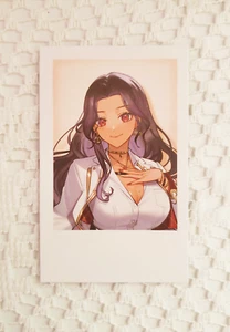 NIJISANJI EN ILUNA 1er Paso Debut Arte Aleatoria Tarjeta | Versión Scarle Yonaguni - Imagen 1 de 7