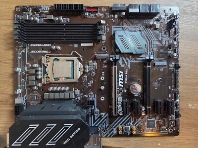 Placa madre MSI Z390-A PRO Intel Z390 DDR4 LGA 1151 ATX con CPU Intel I7 8700K Foto 1 de 3
