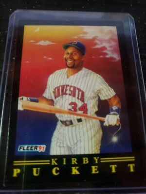 1991 Fleer Dynmite  Twins  Wrong DOB - Image 1 of 2