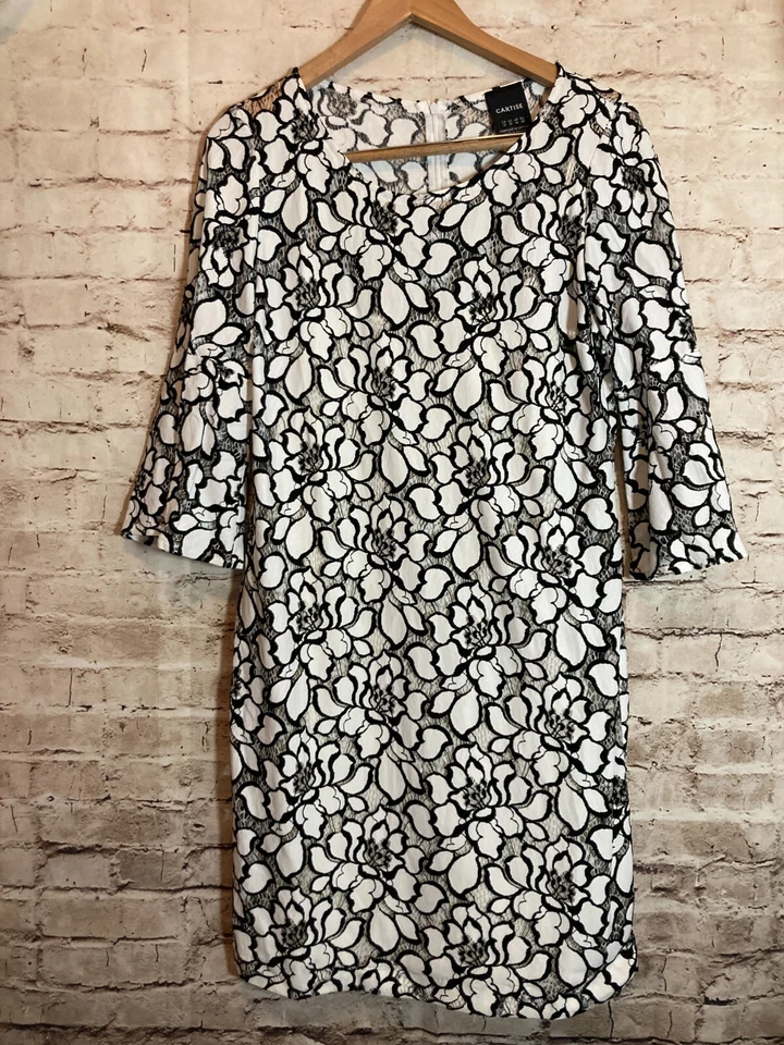 Vestido Cartise para mujer 10 blanco y negro floral encaje superpuesto manga campana coqueta Foto 1 de 4