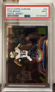 Camiseta deportiva Tom Brady 2013 Topps cromada #50 blanca PSA 9 ¡Como nueva!! - Imagen 1 de 2