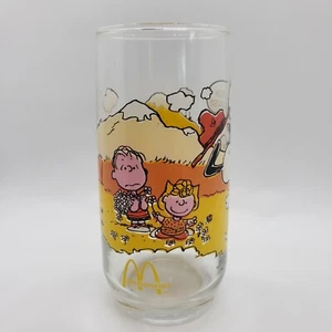 CAMP SNOOPY GLASS McDonald's HAPPY SNOOPY Charlie Brown Peanuts - Picture 1 of 5