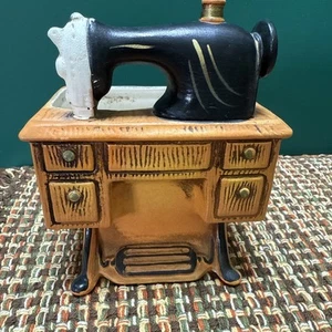 Vintage Treadle Singer Sewing Machine Ceramic Planter Japan E4044 Inarco - Picture 1 of 9