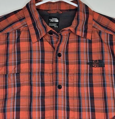 North Face Shirt Mens Medium Long Sleeve Button Front Plaid Lightweight Pocket - Image 1 of 4