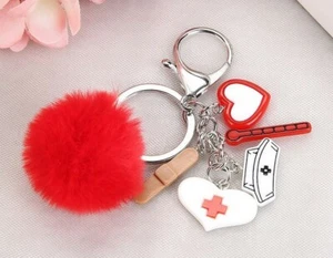 Porte-clés, Bijou de Sac thème médical infirmière Charms, Pompon Rouge. - Picture 1 of 2