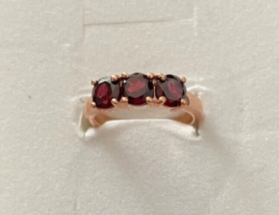 Anillo trilogía granate rodolita Orissa en oro rosa de 14 quilates sobre plata de ley (6) Foto 1 de 4