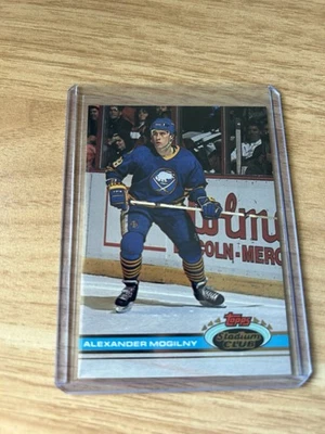 1991-92 Topps Stadium Club - Alexander Mogilny #195 - Image 1 of 2