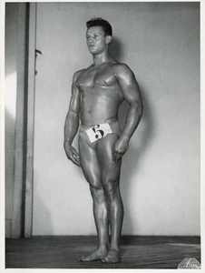 Male Bodybuilder Photo Competition 1951 Arax Gay Interest Lavignolle - Picture 1 of 2