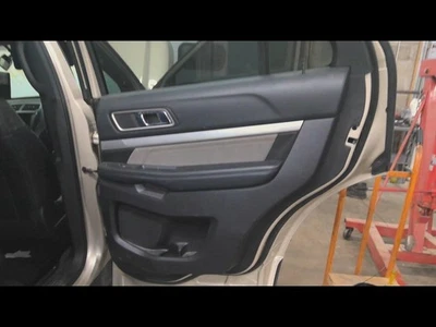 Used Rear Right Door Interior Trim Panel fits: 2017 Ford Explorer  Grade A Foto 1 de 4