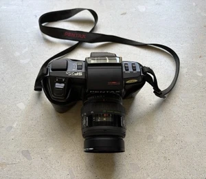 Pentax SFXN Multi-Program Auto-Focus 35mm SLR with Retractable TTL Auto Flash - Picture 1 of 9