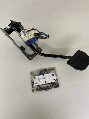 2010 - 2013 OEM LAND ROVER RANGE ROVER SPORT BRAKE PEDAL ASSEMBLY WITH BRACKET - Image 1 of 4