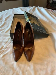 Miguel Hernandez Dress Shoes 8 1/2N - Picture 1 of 4