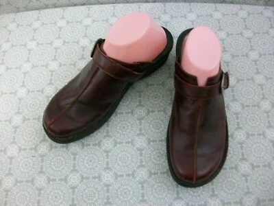 Women's JOSEF SEIBEL Red Clogs size 10/42 - Image 1 of 4