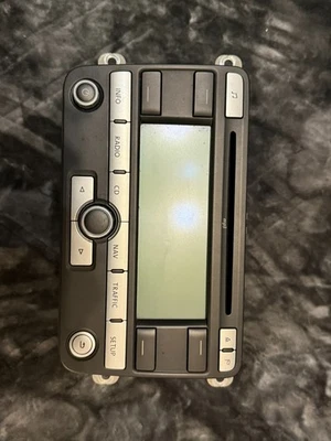 VW RNS 300 Radio Navigation MP3 Autoradio VW Golf 5 Touran - Bild 1 von 4