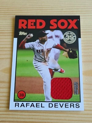 2021 Topps Rafael Devers 1986 35th Anniversary Jersey Relic #86R-RD Red Sox - Image 1 of 2