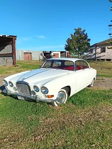 Jaguar classic 1967 420G and 1963 Mark X - beautiful cars used for weddings - Picture 1 of 12