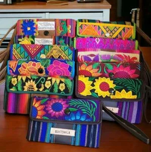 Wallet for Ladies Guatemala Style Cloth with colored flowers Zipper inside - Picture 1 of 28