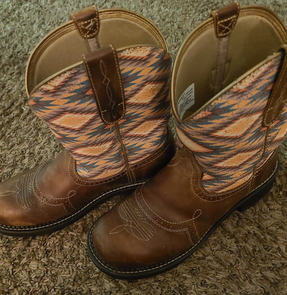 Ariat Women's Fatbaby Size 10B Herritage Western Boots  Aztec Pattern On Shaft - Image 1 of 4
