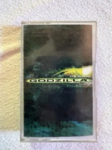 Godzilla (The Album) Soundtrack Cassette Tape Green Day Foo Fighters ungetestet - Bild 1 von 3