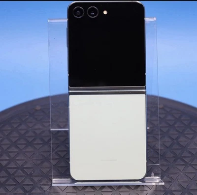 Samsung Galaxy Z Flip5 SM-F731W - 512GB - Mint - Immagine 1 di 3