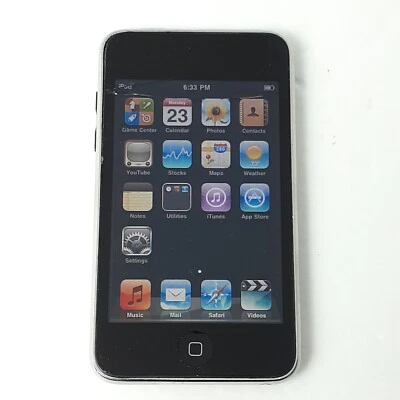 Apple iPod Touch 8 GB 2nd Generation A1288 MB528LL Factory Reset Cracked Screen - Image 1 of 4