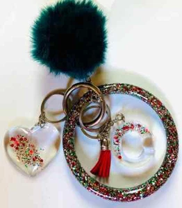 Christmas Silver Resin Keychain Bracelet Set - Picture 1 of 6