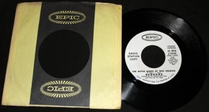Redbone-Witch Queen Of New Orleans-Stereo/Mono-Epic 5-10749-VTG '71 WLDJ 45-VG++ - Picture 1 of 2