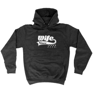 Felpa con cappuccio Moglie Since Your Date - Novità Uomo Donna Abbigliamento Divertente Regalo - Foto 1 di 10