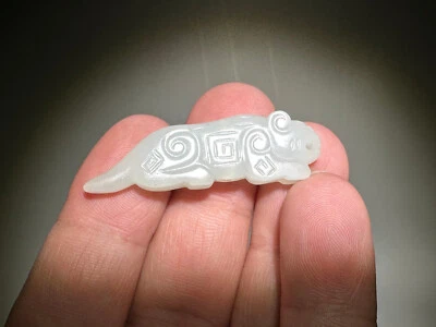 Good Zhou Dy Old Jade Carved Tiger Design "瑞兽" Statue "Pei" Pendant L 4.3 cm - Image 1 of 4