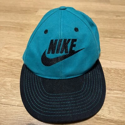 De colección Años 90 Nike Bordado Logo Grande Jóvenes Niños Talla Única Swoosh Snapback Sombrero Verde azulado Foto 1 de 4