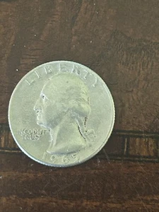 1965 Washington Quarter No Mint Mark Rim Letters On The Reverse Are Filled In - Picture 1 of 3