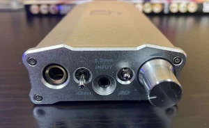 iFi Micro iDSD DAC Verstärker DSD512 PCM768kHz DXD XBass 3D USB RCA Kopfhörer tragbar - Bild 1 von 13